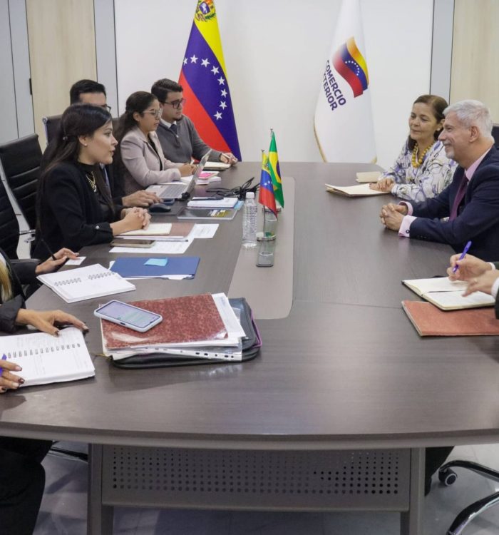 Venezuela y Brasil evalúan intercambio comercial no petrolero
